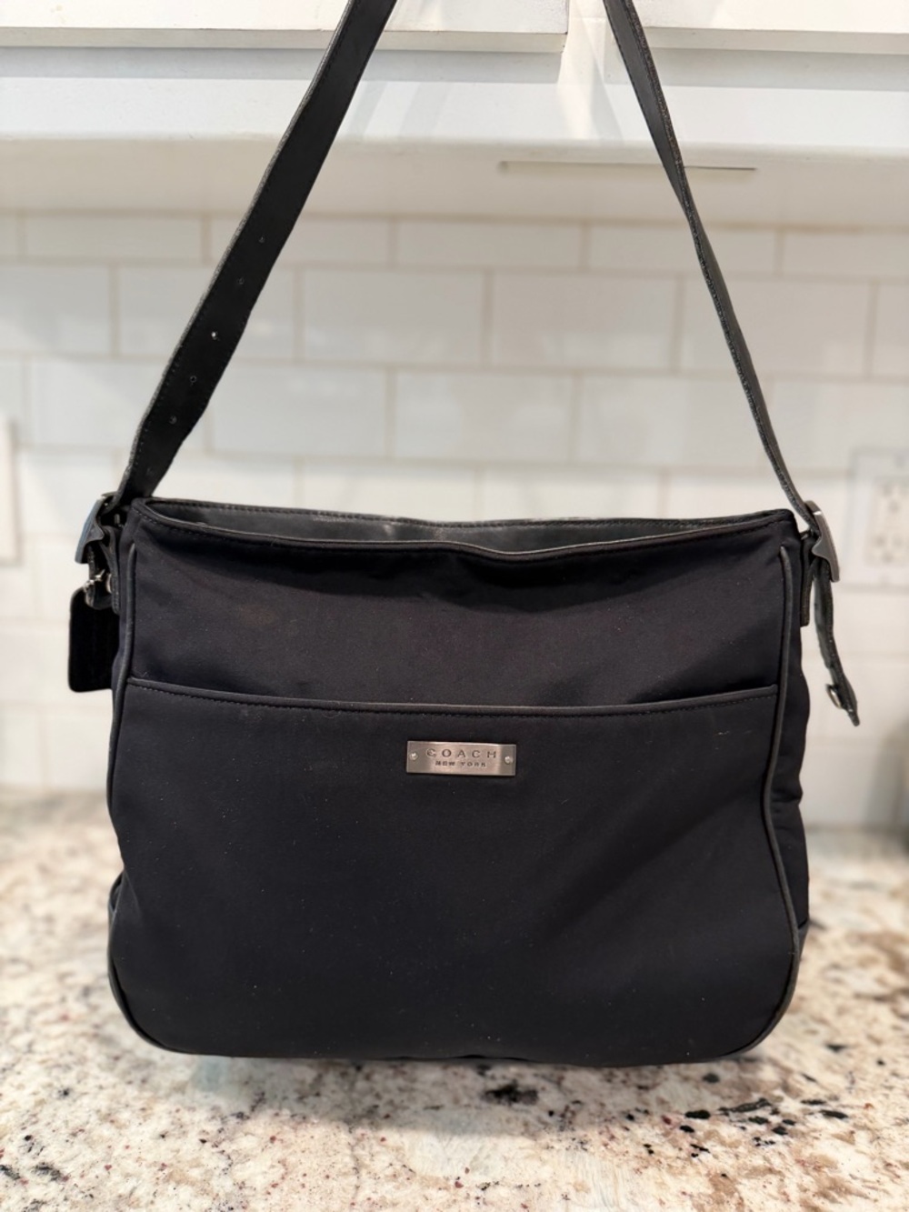 Coach Black Nylon shoulder vintage Bag - Classic Everyday Shoulder Bag - Picture 2 of 16
